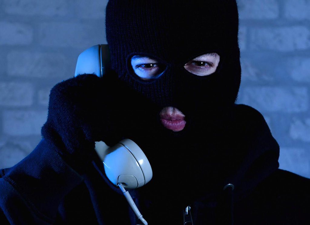 Νέα απάτη μέσω τηλεφώνου με δήθεν ηχογραφημένο μήνυμα από την «αστυνομία»