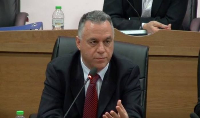 Γ. Κυρίτσης: ΚΑΛΥΤΕΡΑ ΝΑ ΣΙΩΠΑ ΚΑΝΕΙΣ ΑΠΟ ΤΟ ΝΑ ΜΙΛΑ