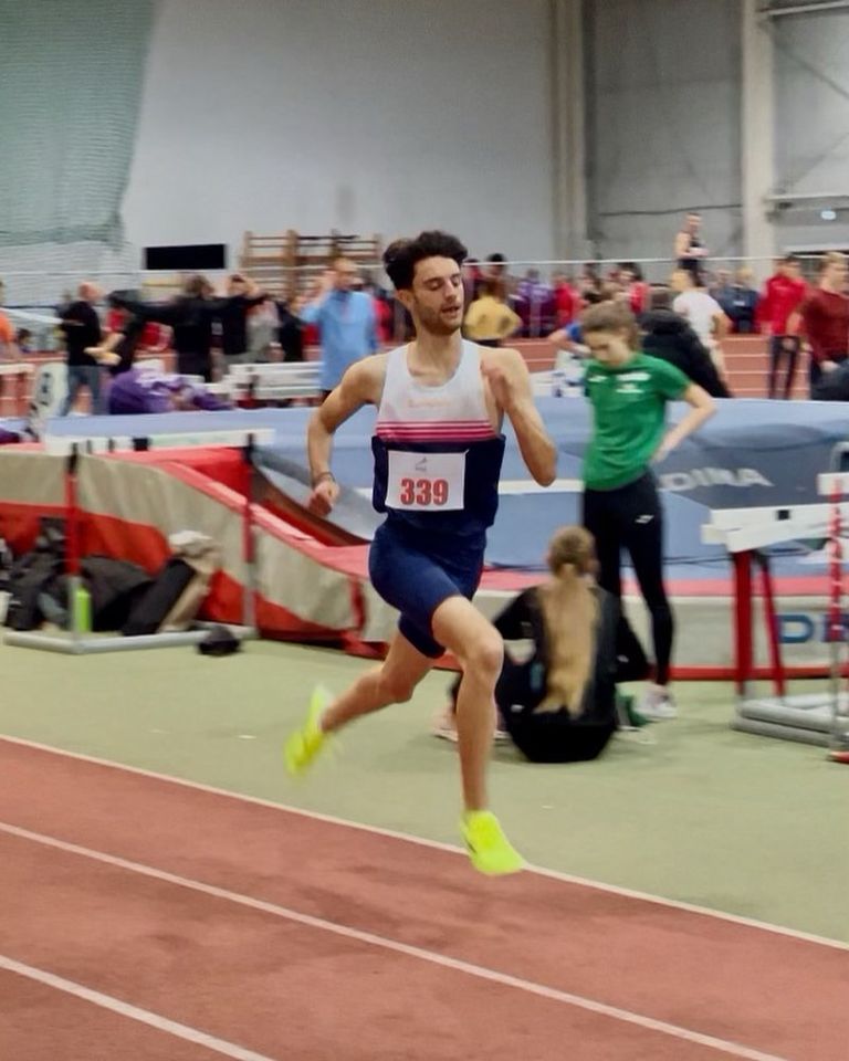 Σέργιος Διακοστεφανής: Καλύτερη επίδοση στο αγώνισμα για τον κλειστό στίβο μέχρι στιγμής στην Ελλάδα!