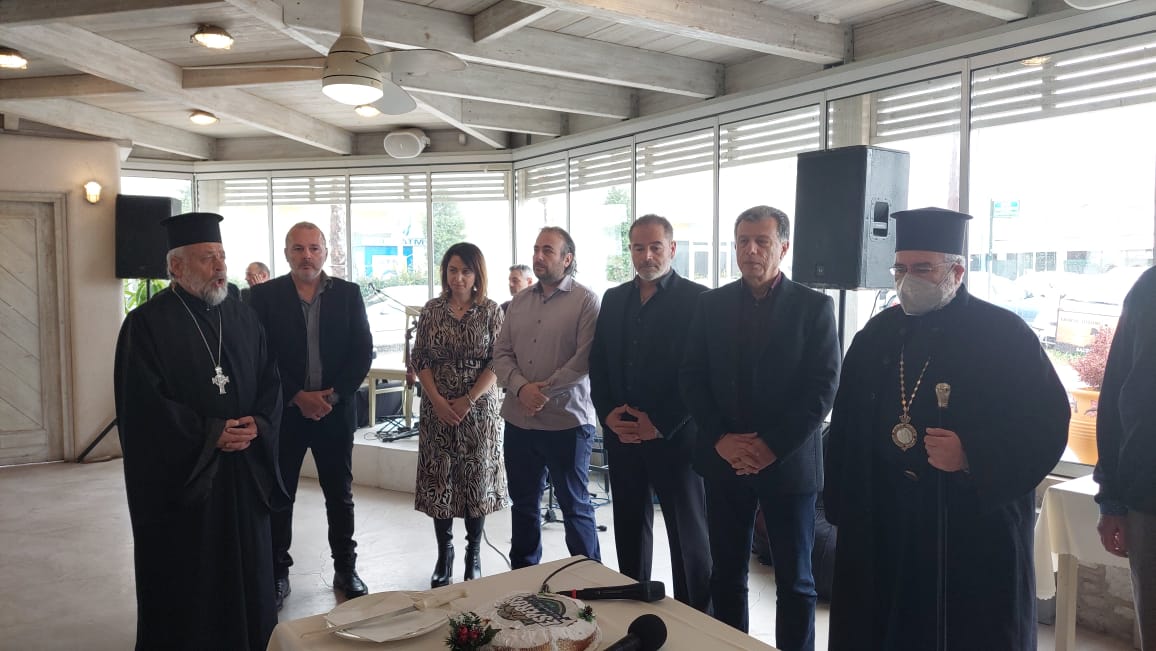 Με πολύ κόσμο και βραβεύσεις η κοπή πίτας του Έσπερου (φωτό – βίντεο)