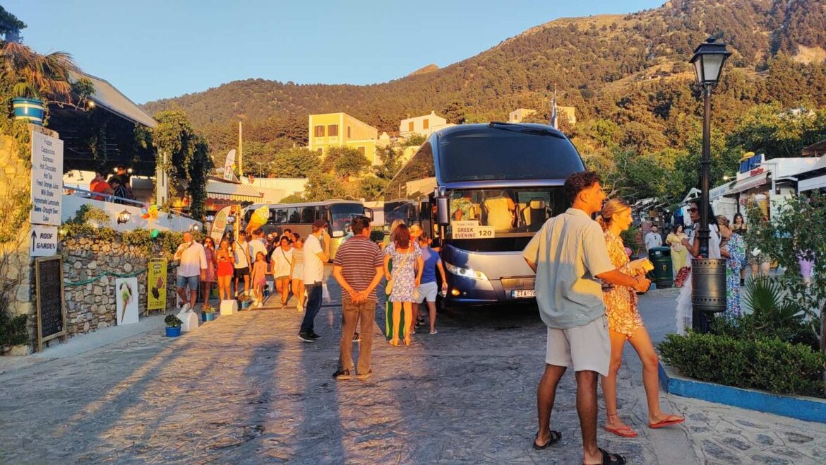 Σωματείο τουριστικών λεωφορείων Κω: Μέτρα για ασφαλή διέλευση μεγάλων-βαρέου τύπου οχημάτων εντός της Ζιάς