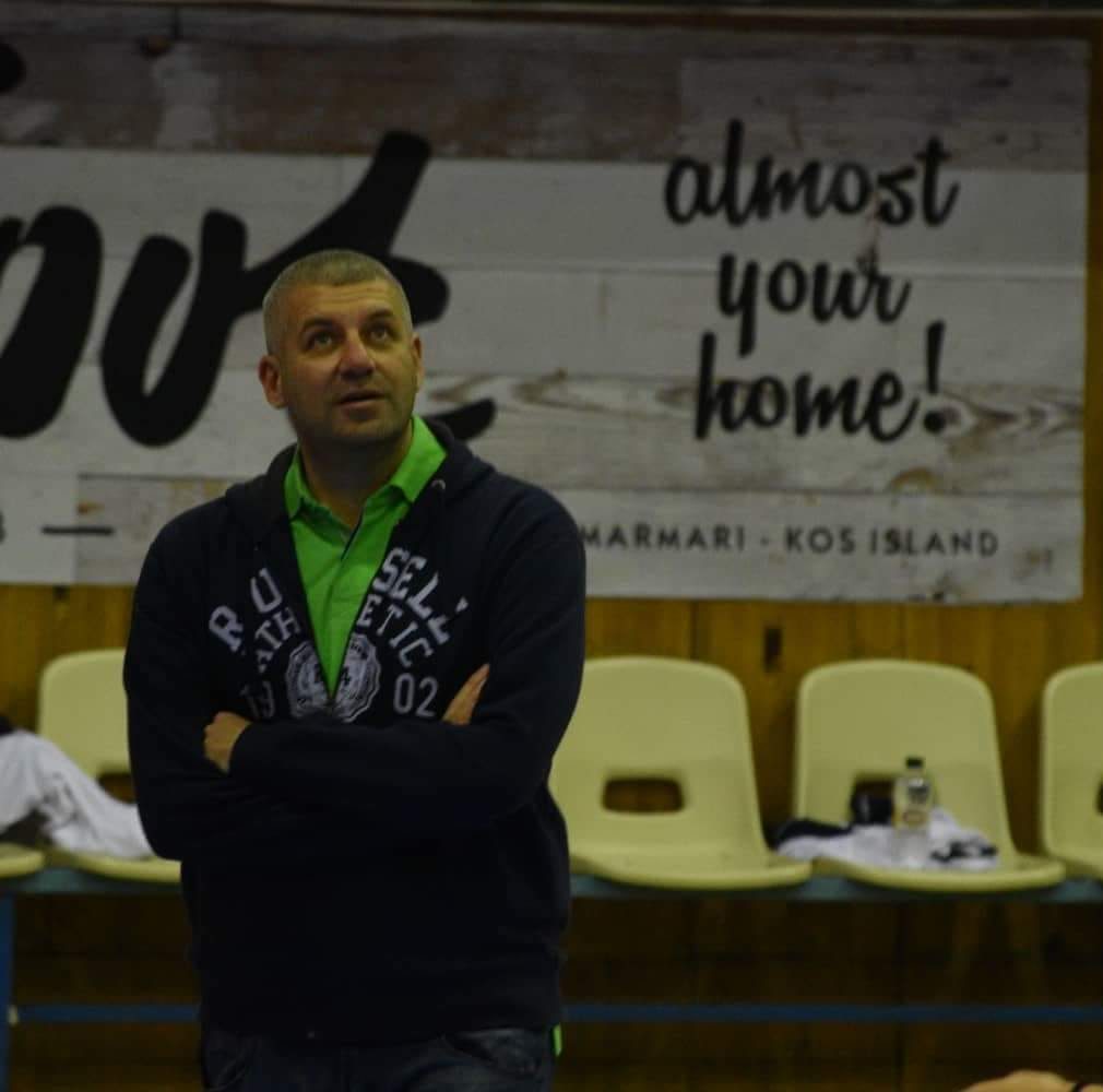 Τιμήθηκε ο προπονητής του Ιπποκράτη Πέτρος Αργυρίου από τον Σ.Ε.Π.Κ.!