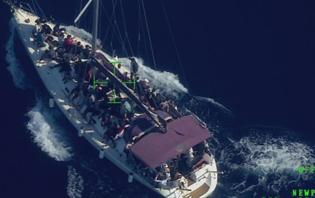 DW: «Κατάρρευση της Προσφυγικής Συμφωνίας αν χάσει ο Ερντογάν; – Ειδικοί μιλούν για κύματα προσφύγων στα ελληνικά σύνορα»