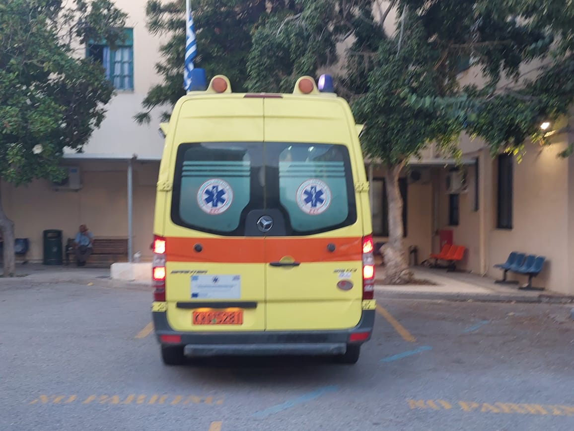 Τρία ατυχήματα σημειώθηκαν χθες σε διαφορετικά σημεία του νησιού