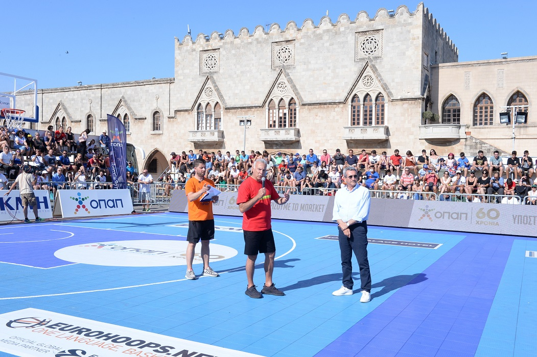 Η Ε.Ο.Κ. τιμά τον Νίκο Γκάλη!