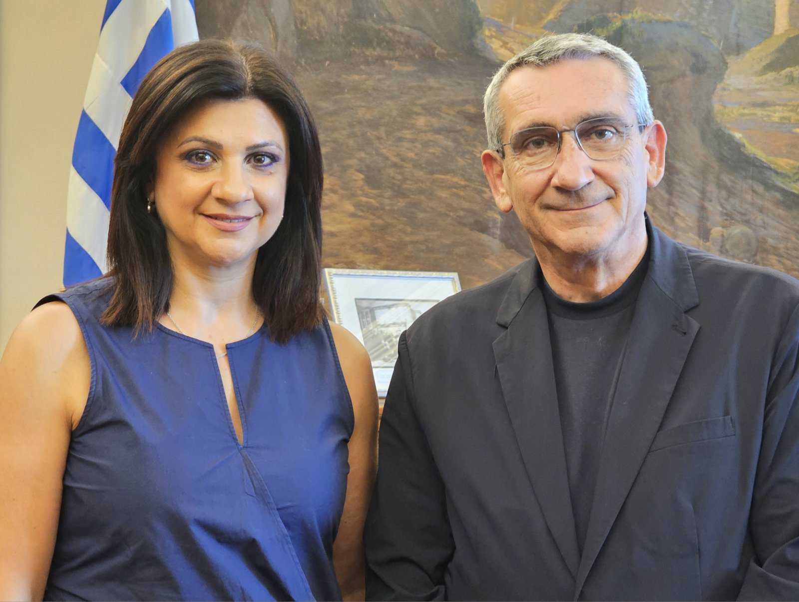 Υποψήφιες με τον Γιώργο Χατζημάρκο οι: Ειρήνη Γκοβάτσου, Κατερίνα Εμμανουήλ, Μαρία Καμπούρη και Λίτσα Χίου