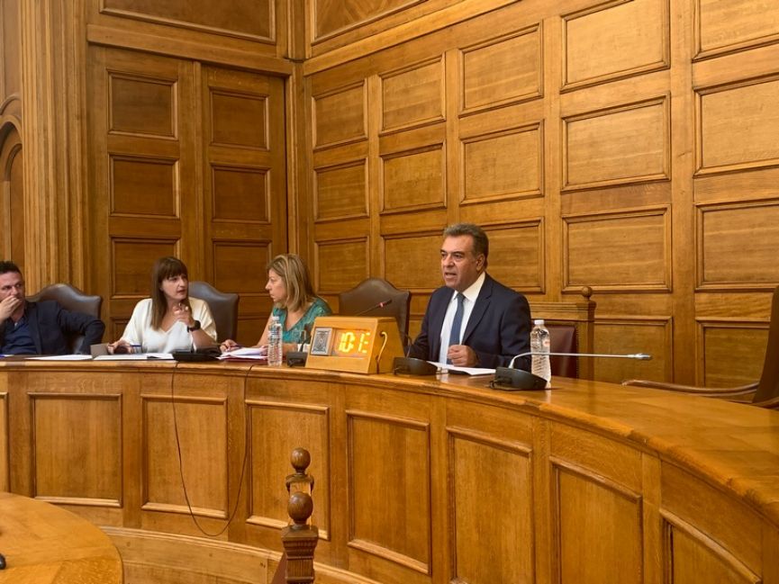 «Μεγάλες και σημαντικές προτάσεις και πρωτοβουλίες του Μάνου Κόνσολα στην Επιτροπή Περιφερειών της Βουλής»