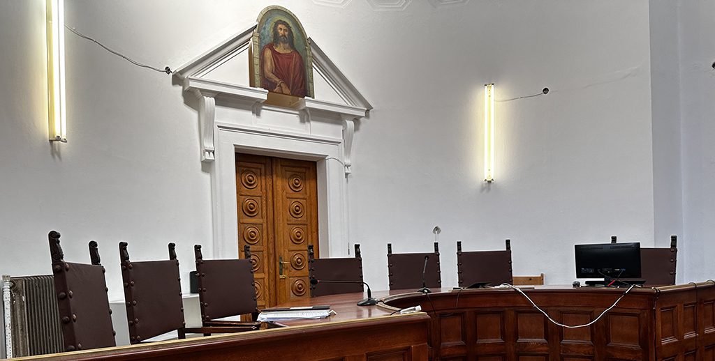 Δύο δικηγόροι κατηγορούμενοι σε ισάριθμες υποθέσεις απάτης!!!