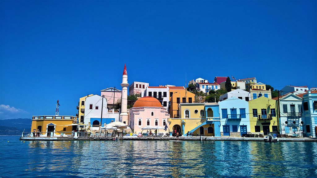 Σε Νοσοκομείο της Τουρκίας νοσηλεύεται κοριτσάκι από το Καστελλόριζο – Δεν ανταποκρίθηκε ελικόπτερο του ΕΚΑΒ