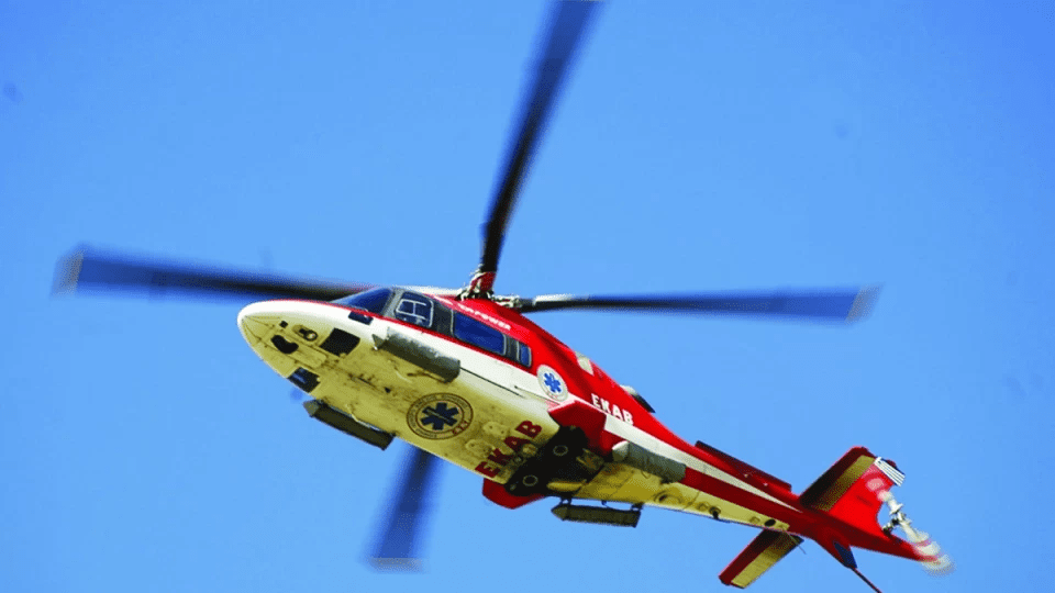 Αεροδιακομιδές: Χάνονται ζωές στα νησιά περιμένοντας το ελικόπτερο