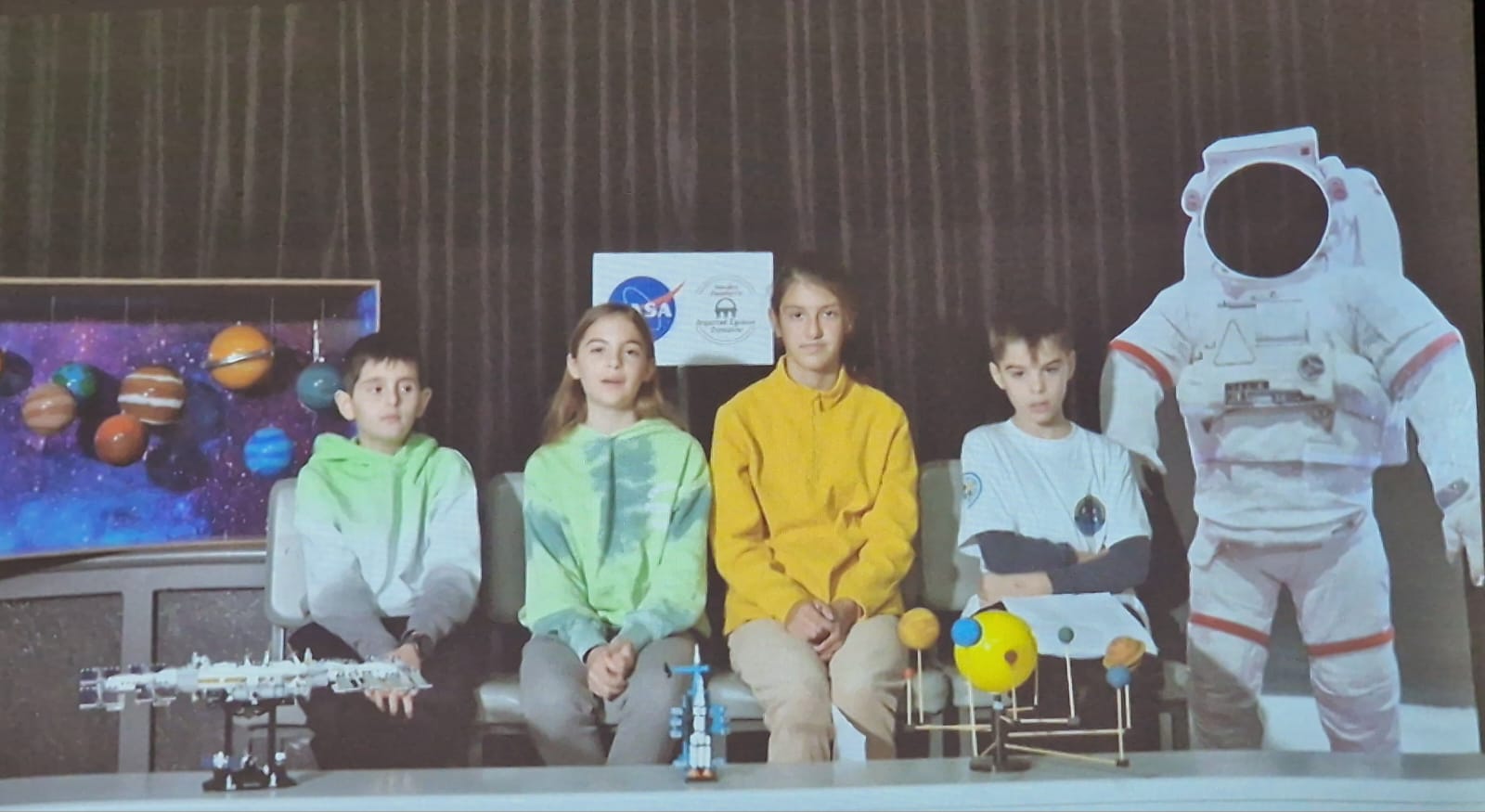 Απίστευτη εμπειρία: Το Δημοτικό Σχολείο Ζηπαρίου συνδέθηκε στο Διάστημα (φωτό – βίντεο)