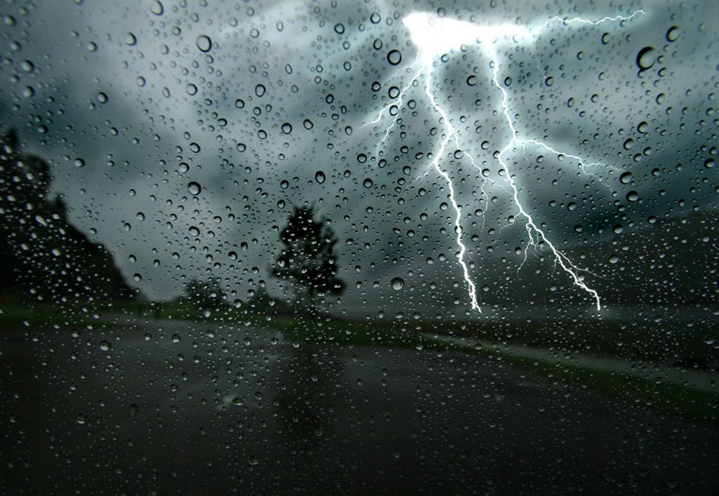 Eπιδείνωση του καιρού σχεδόν σε όλη τη χώρα την Κυριακή – Εντονα φαινόμενα στα Δωδεκάνησα