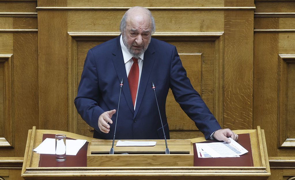 Νικητιάδης στη Βουλή: «Πρωταθλήτρια η Κυβέρνηση στις απευθείας αναθέσεις»