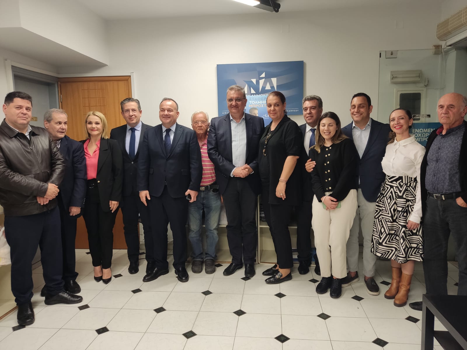 Επίσκεψη στα γραφεία της ΔΕΕΠ Δωδ/σου ΝΔ του υποψηφίου ευρωβουλευτή της ΝΔ Αθανάσιου Εξαδάκτυλου