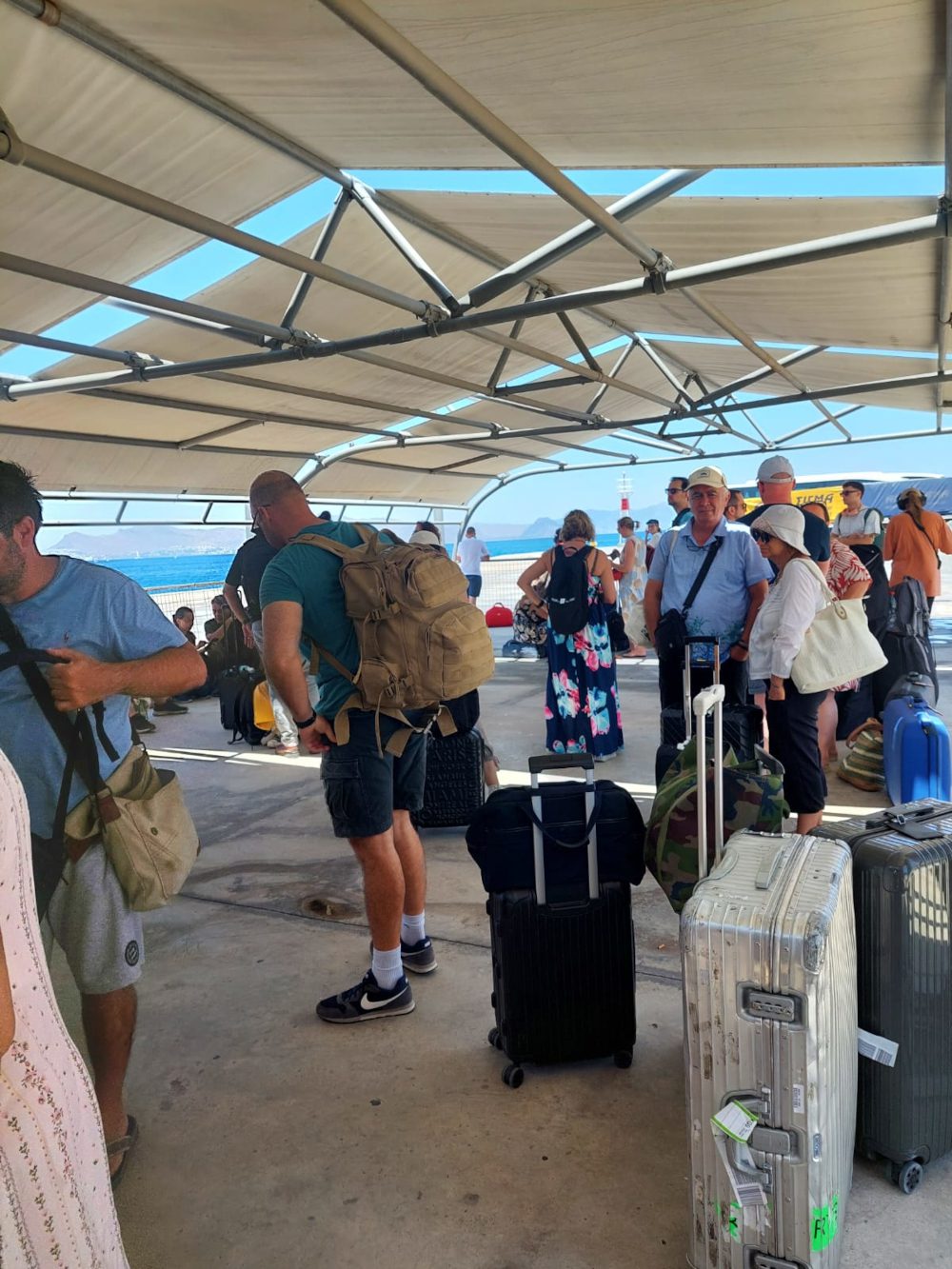 2025 “Ηellasjournal.com”: Αυτός ο κρανίου τόπος είναι το λιμάνι της Κω – Ντροπή για τον τουρισμό στην Ελλάδα του 2025