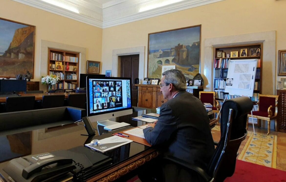 Την άμεση επέκταση του μέτρου των μειωμένων συντελεστών ΦΠΑ σε όλα τα νησιά της ΠΝΑΙ, ζητά με απόφασή του το Περιφ/κό Συμβούλιο