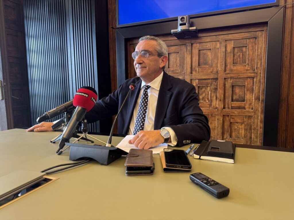 Γιώργος Χατζημάρκος: Οριστική ρήξη με την πολιτική σχολή της φαυλότητας, της αθλιότητας και του μηδενικού έργου – «Δεν θα σκύψουμε ποτέ στους συκοφάντες και τους καταγγέλλοντες με κουκούλα» (audio)