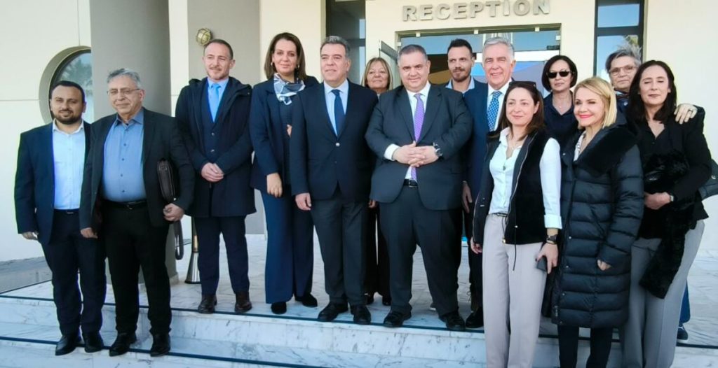 Φλουρί στον Μητσοτάκη, «λογαριασμός» έργων από Σπανάκη – Η ΝΔ Κω έδειξε γραμμή εκλογών