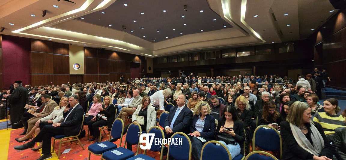 Η Φιλαρμονική «Παναγιώτης Τσακανιάς» καθήλωσε το κοινό στην συναυλία – αφιέρωμα στον Σταμάτη Κραουνάκη (photos&video)