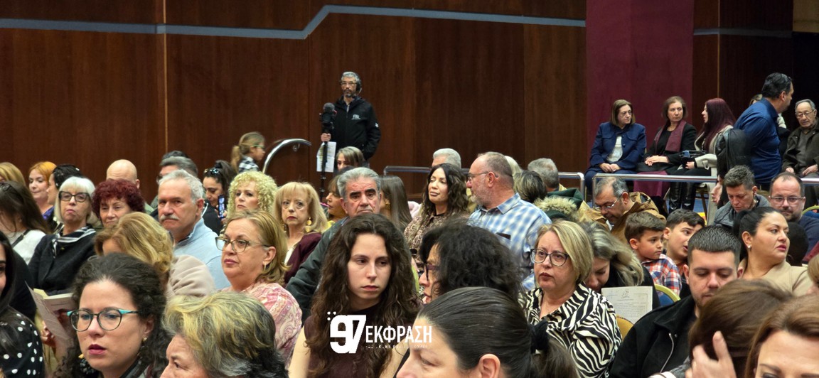 Η Φιλαρμονική «Παναγιώτης Τσακανιάς» καθήλωσε το κοινό στην συναυλία – αφιέρωμα στον Σταμάτη Κραουνάκη (photos&video)