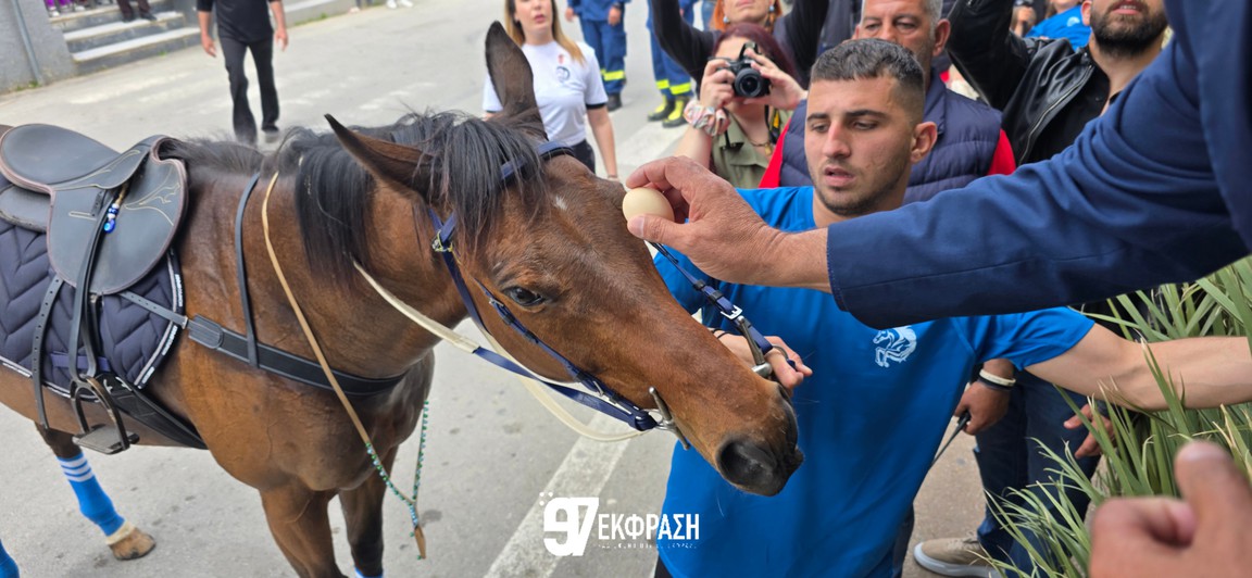 Με εντυπωσιακές ιπποδρομίες και διπλή πρωτιά κορυφώθηκε η γιορτή του Άη Γιώργη στο Πυλί
