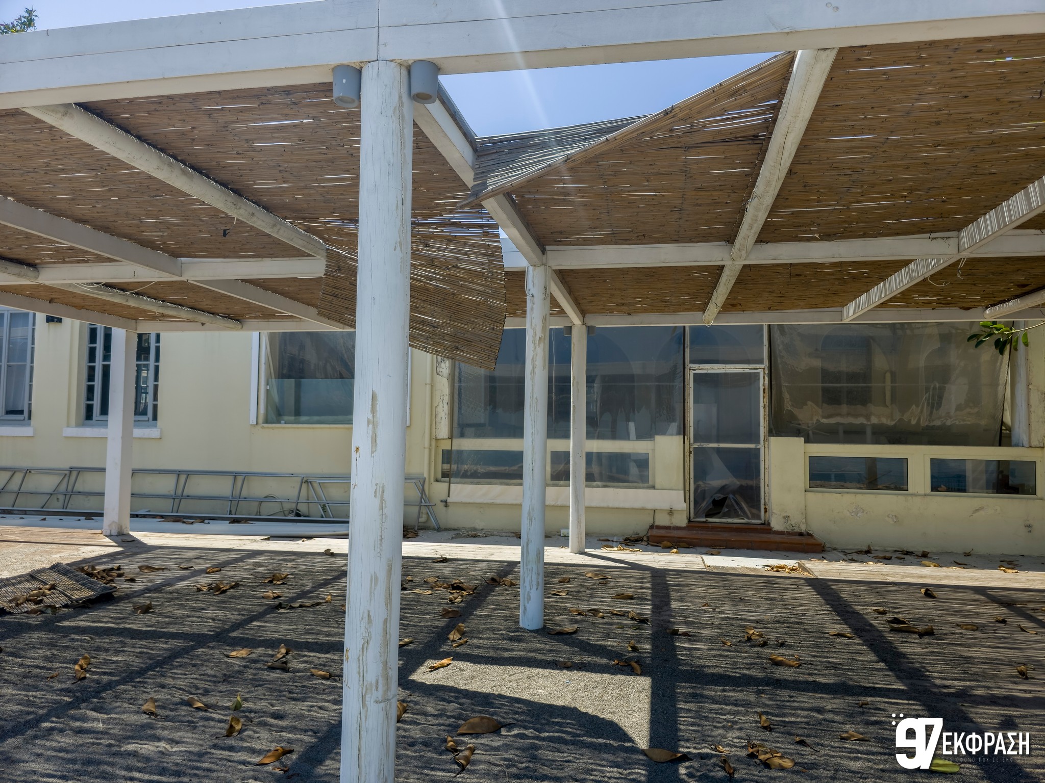 Τέλος στο αδιέξοδο για το ιστορικό «Αύρα» – Προς νέο διαγωνισμό το ακίνητο-φιλέτο της παραλιακής