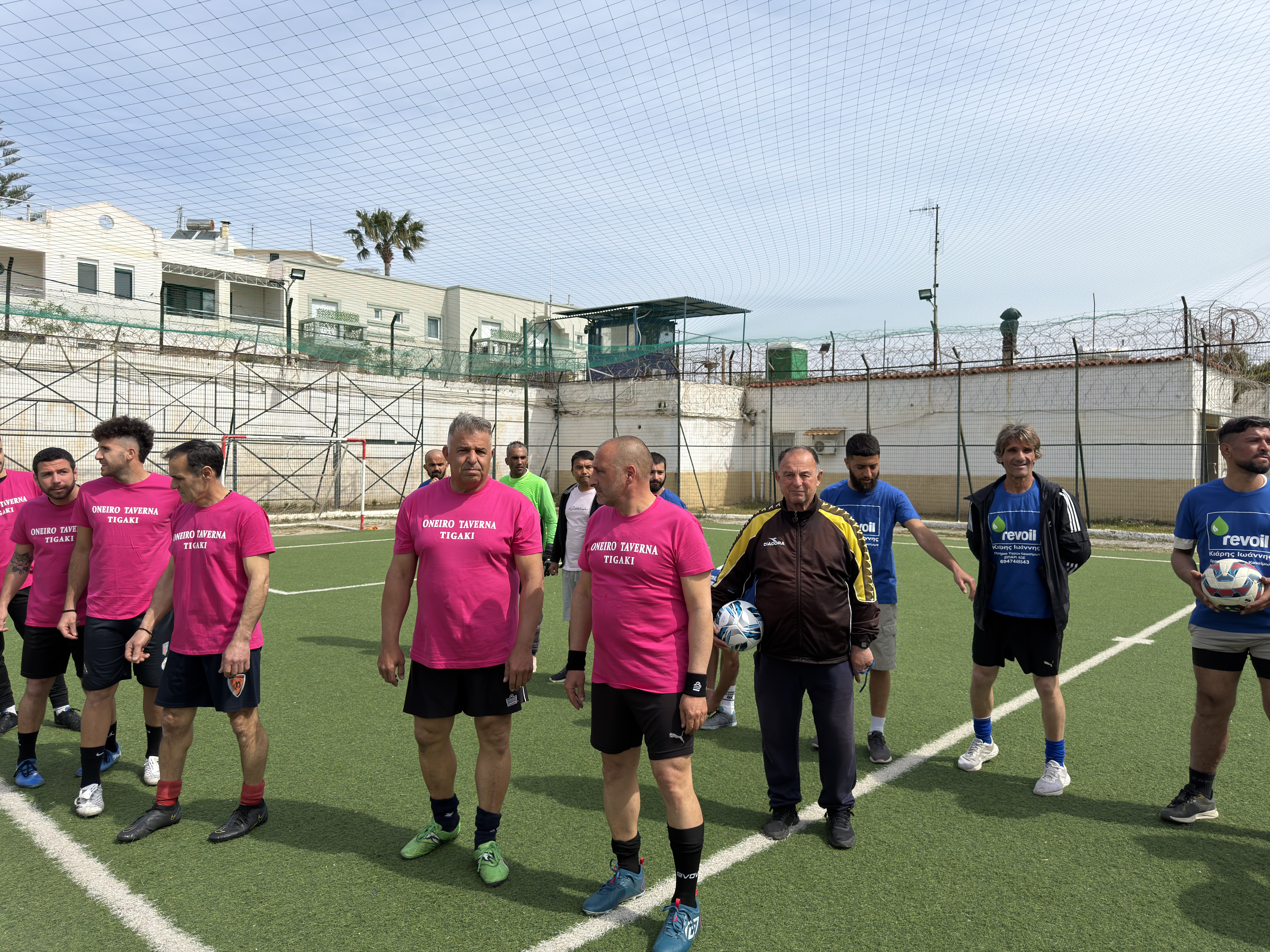 Γέφυρα ανθρωπιάς στις Φυλακές Κω: Πραγματοποιήθηκε ο 33ος «Αγώνας Αγάπης»