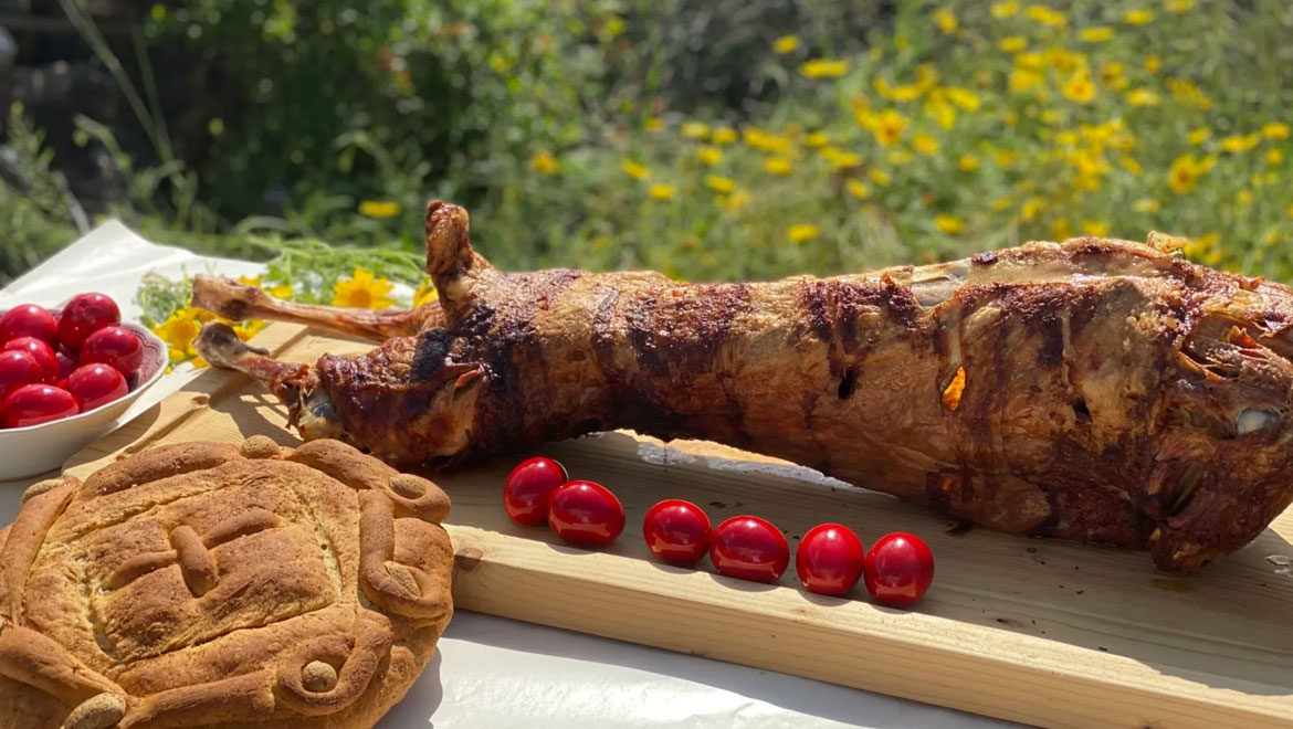 Κυριακή του Πάσχα: Η Λαμπρή της Αγάπης και το Φως της Ζωής Κυριακή του Πάσχα: Η Λαμπρή της Αγάπης και το Φως της Ζωής