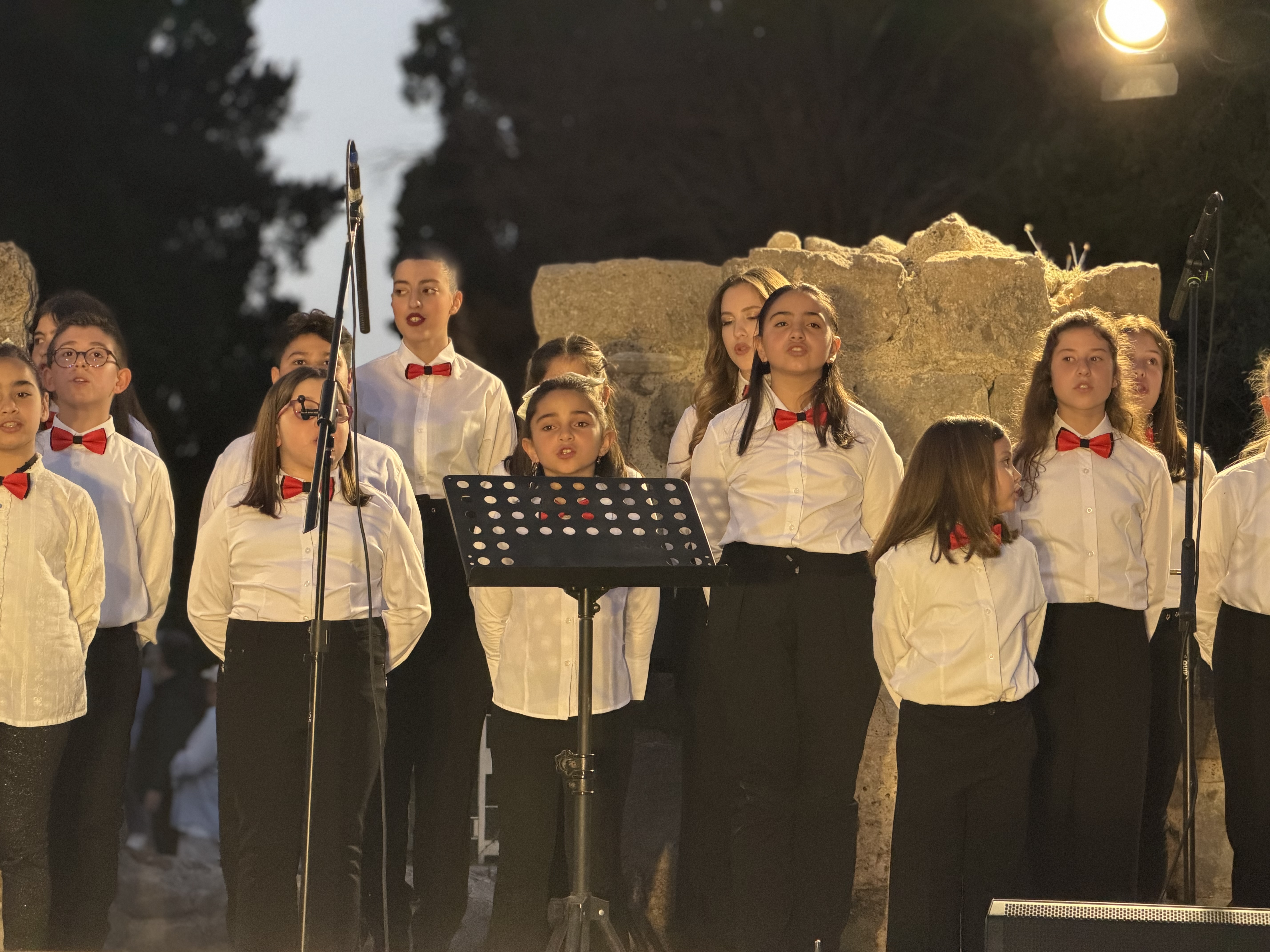 Μουσική πανδαισία στο Ρωμαϊκό Ωδείο Κω – Μια μαγική συνάντηση δωδεκανησιακών συνόλων