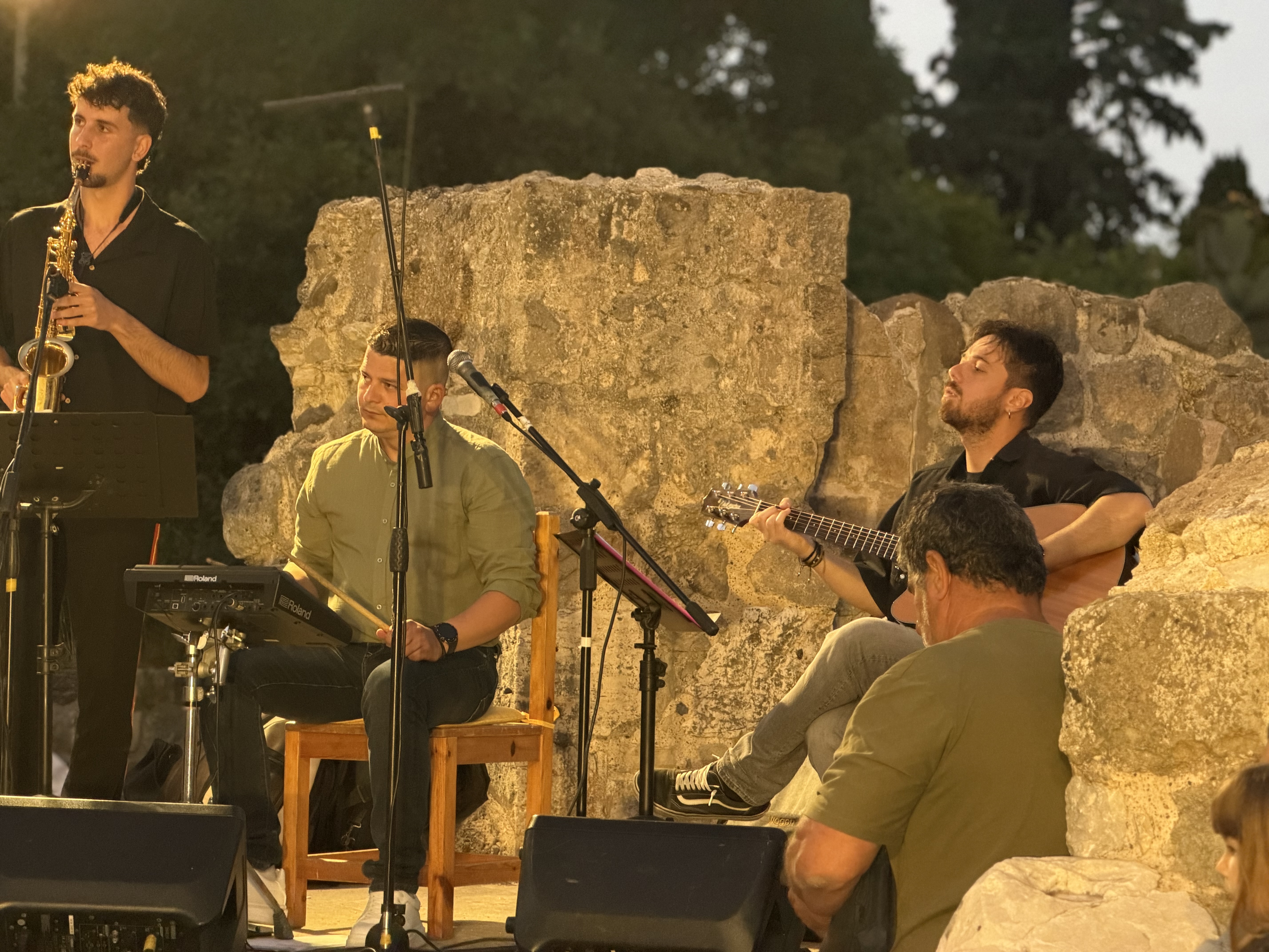 Μουσική πανδαισία στο Ρωμαϊκό Ωδείο Κω – Μια μαγική συνάντηση δωδεκανησιακών συνόλων
