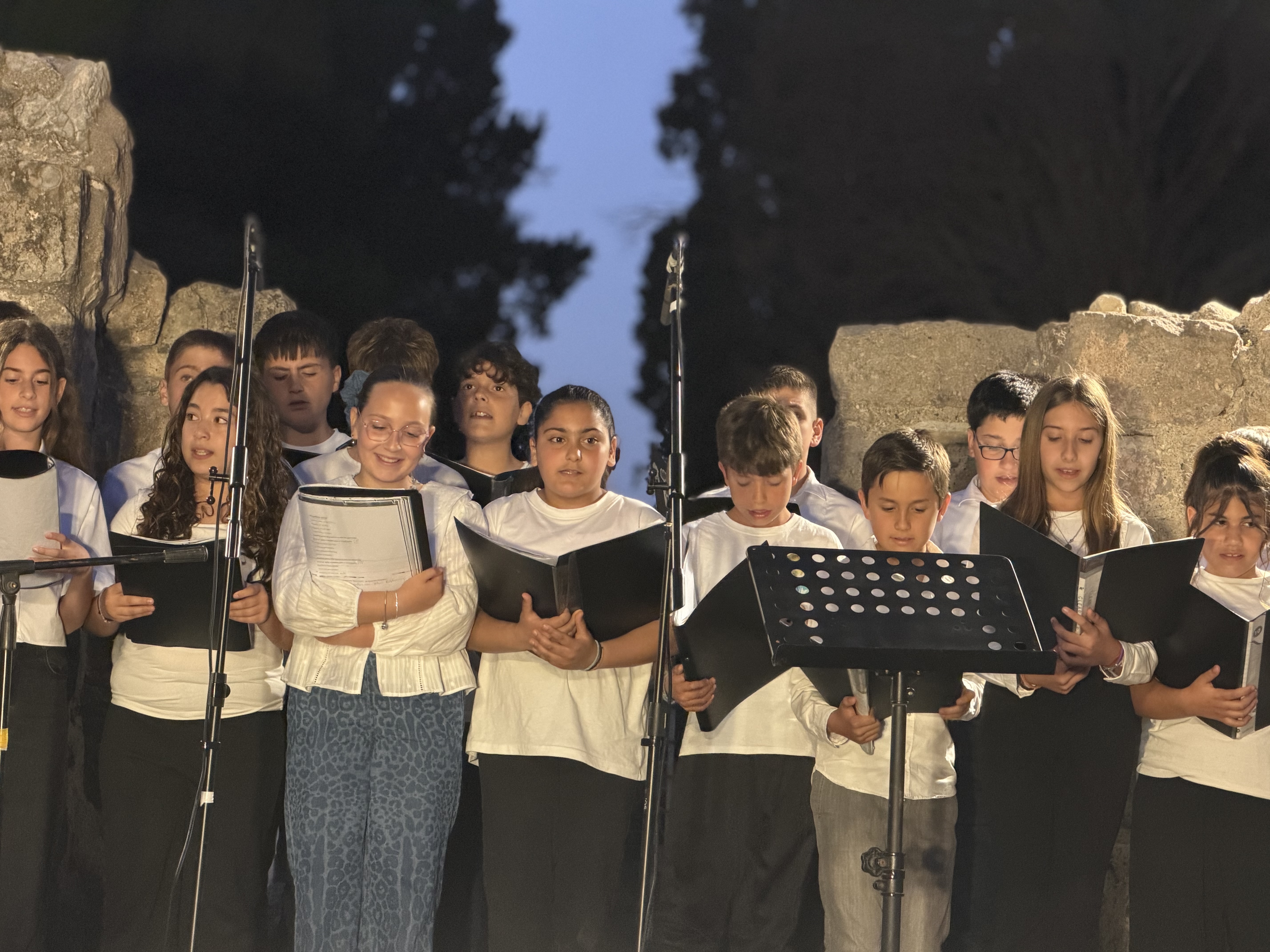 Μουσική πανδαισία στο Ρωμαϊκό Ωδείο Κω – Μια μαγική συνάντηση δωδεκανησιακών συνόλων