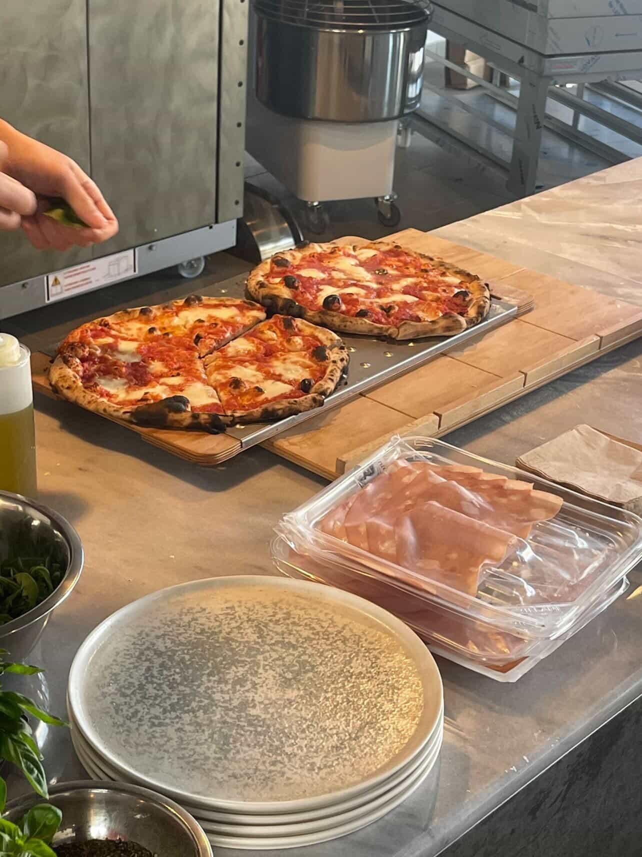 Pizza που βάζει GOAL στη γεύση , στο Ζηπάρι της Κω!