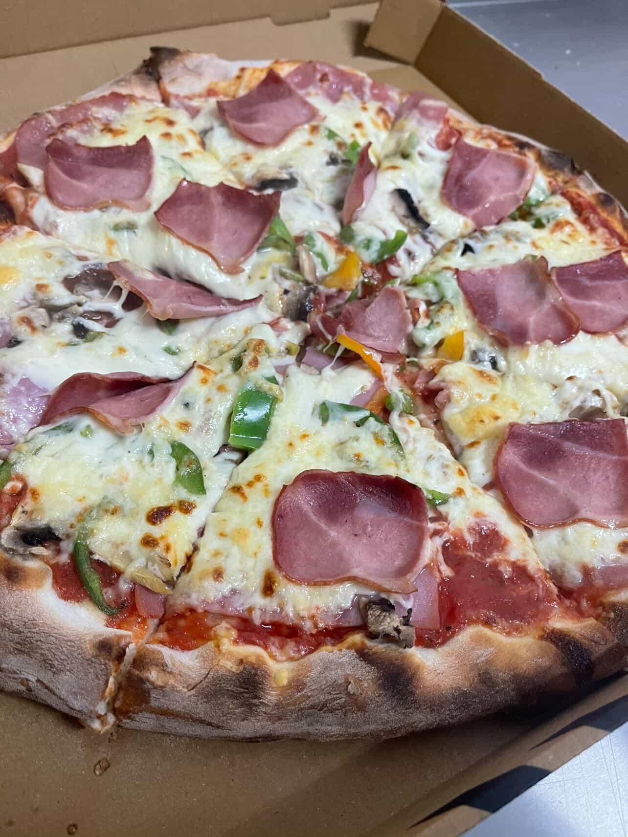 Pizza που βάζει GOAL στη γεύση , στο Ζηπάρι της Κω!