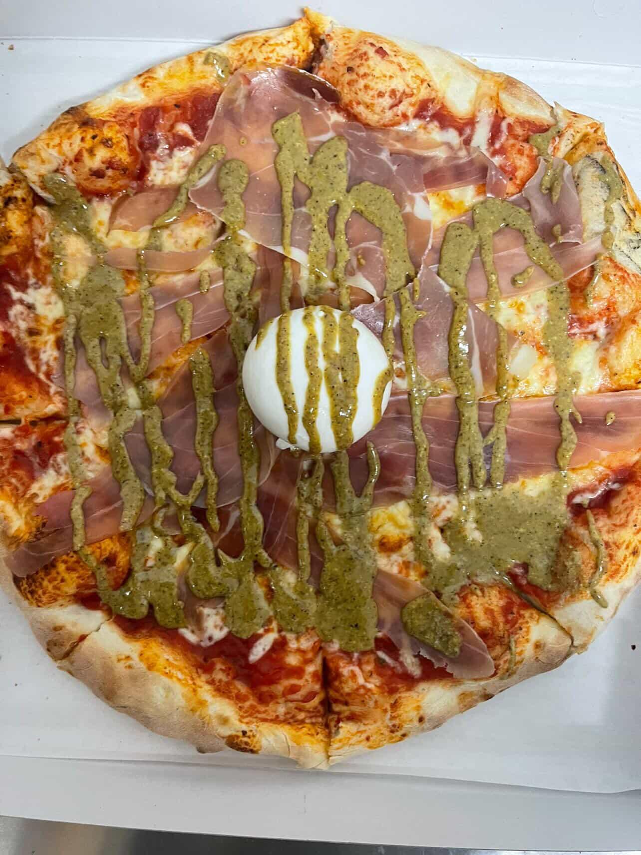Pizza που βάζει GOAL στη γεύση , στο Ζηπάρι της Κω!