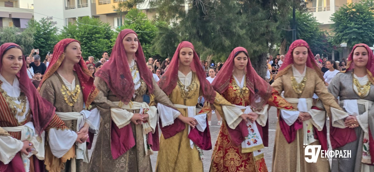 Εκδήλωση χοροί
