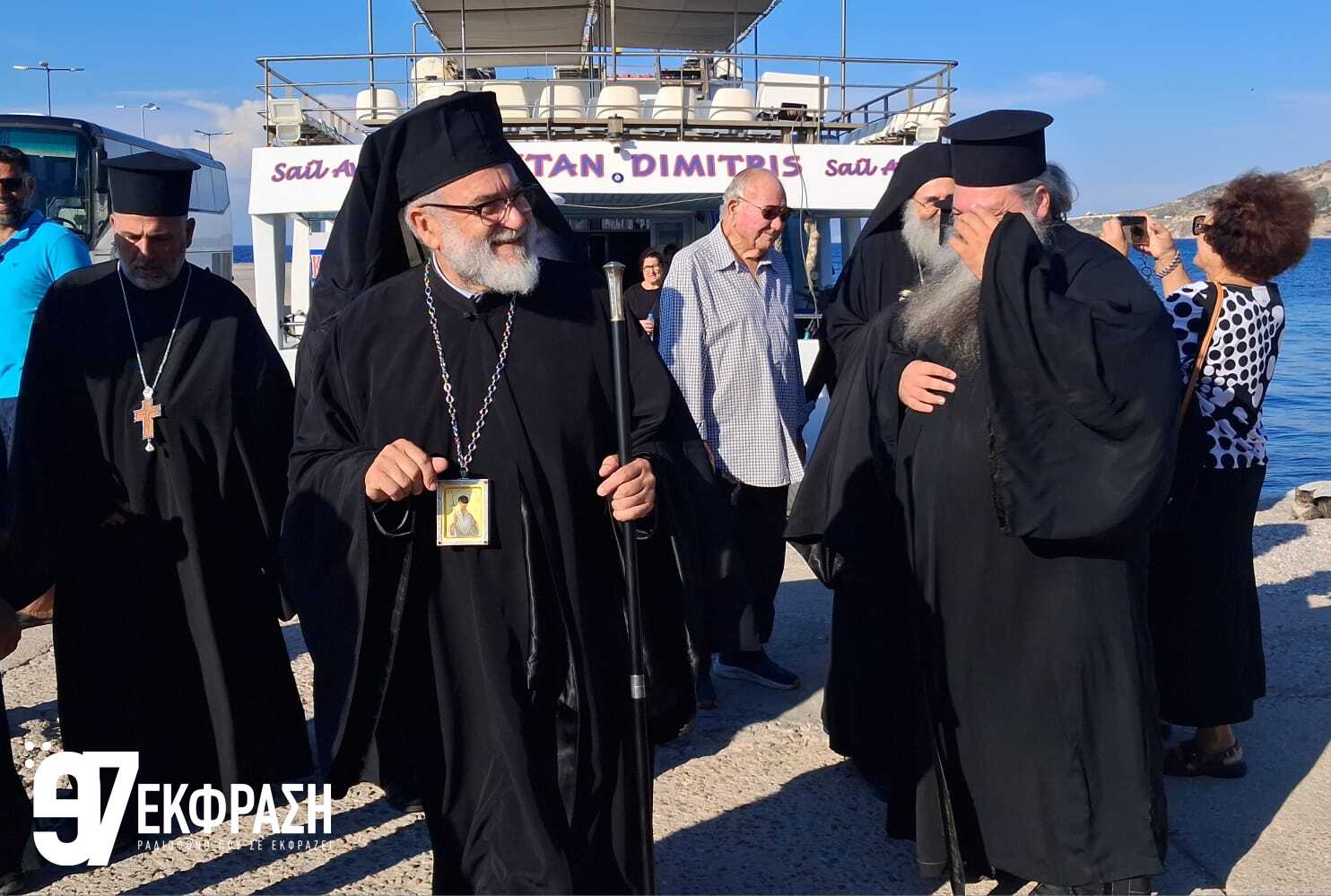 Με λαμπρότητα τιμήθηκε ο Άγιος Νικήτας στη Νίσυρο: Πλήθος πιστών στην περιφορά και το παραδοσιακό πανηγύρι (Φωτορεπορτάζ του Ε97)