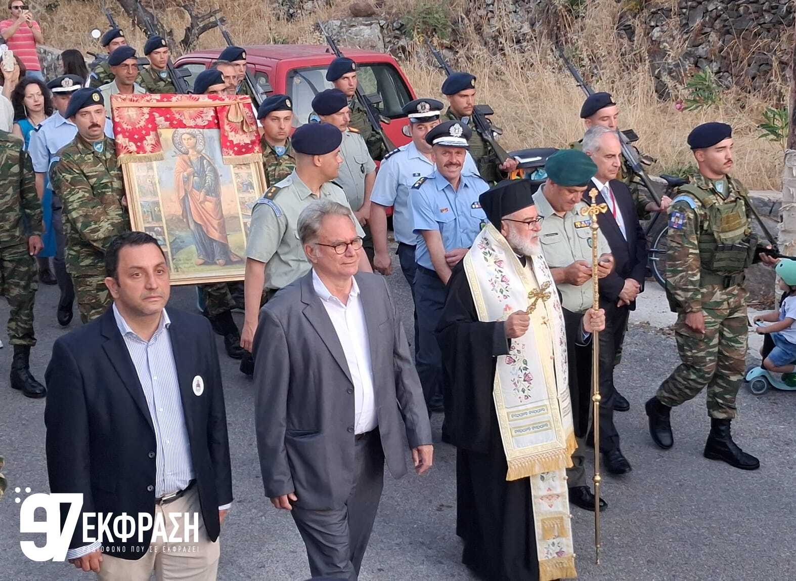 Με λαμπρότητα τιμήθηκε ο Άγιος Νικήτας στη Νίσυρο: Πλήθος πιστών στην περιφορά και το παραδοσιακό πανηγύρι (Φωτορεπορτάζ του Ε97)