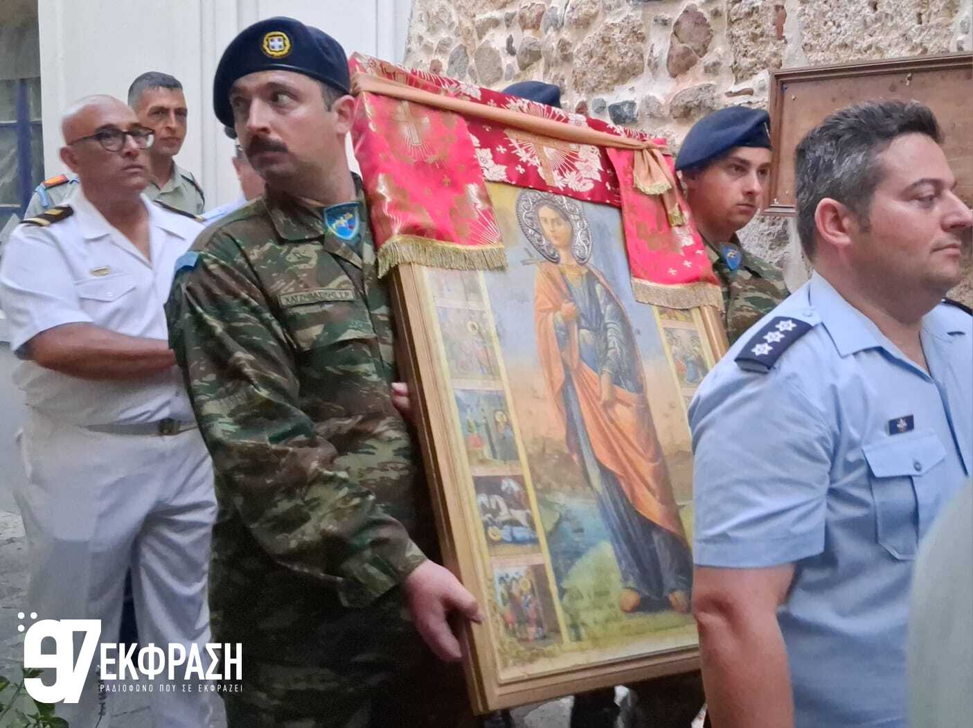 Με λαμπρότητα τιμήθηκε ο Άγιος Νικήτας στη Νίσυρο: Πλήθος πιστών στην περιφορά και το παραδοσιακό πανηγύρι (Φωτορεπορτάζ του Ε97)