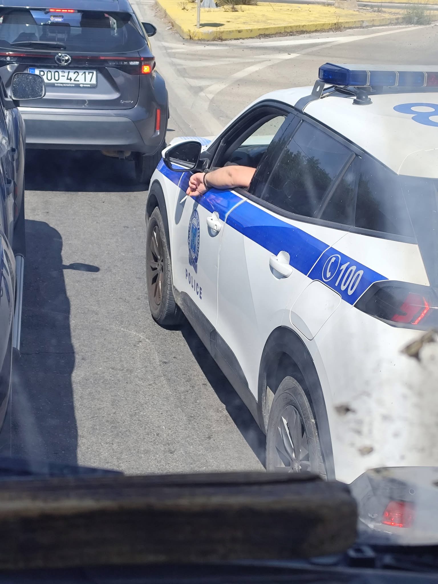 Καταγγελία για επικίνδυνη οδήγηση και παράβαση από περιπολικό στην Κω (Photos)