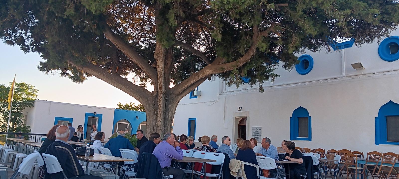 Μεγάλη επιτυχία και αθρόα προσέλευση στο πανηγύρι της Αγίας Τριάδας στην Αντιμάχεια (photos)