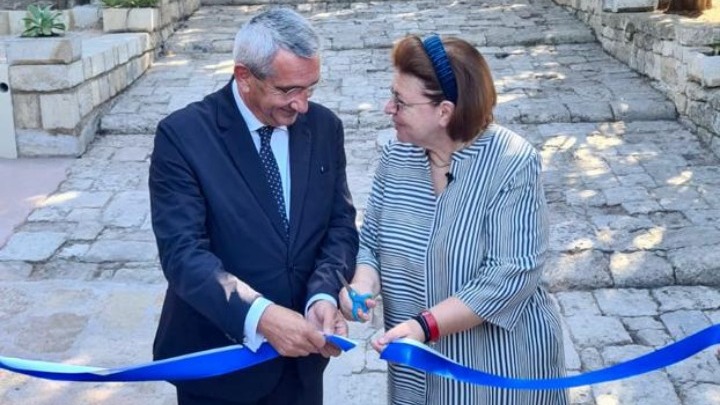 Γ. Χατζημάρκος: “Ιστορική περιοδεία της Υπουργού Πολιτισμού στο Νότιο Αιγαίο – 13 εμβληματικά έργα παραδίδονται στα Δωδεκάνησα” Γ. Χατζημάρκος: “Ιστορική περιοδεία της Υπουργού Πολιτισμού στο Νότιο Αιγαίο – 13 εμβληματικά έργα παραδίδονται στα Δωδεκάνησα”