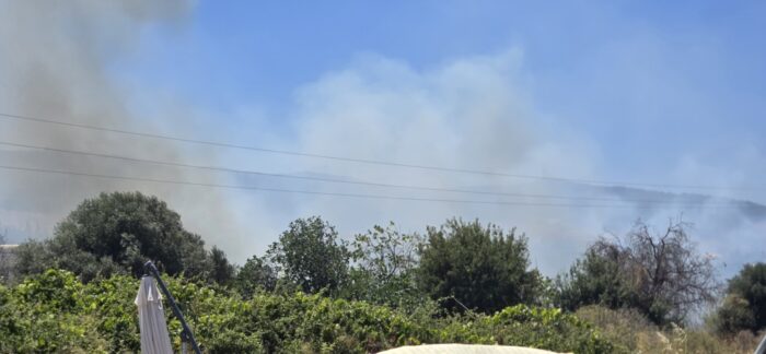 Συναγερμός στην Κω: Δυνατή φωτιά στο Ψαλίδι δίπλα σε ξενοδοχείο – Μάχη της πυροσβεστικής με τις φλόγες και τον χρόνο (Photo)