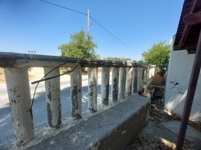 ΓΙΩΡΓΑΛΛΗΣ ΜΙΧΑΛΗΣ: Το πρώην Δημοτικό Σχολείο Καρδάμαινας καταρρέει – Η εγκατάλειψη έχει την υπογραφή της δημοτικής αρχής !!