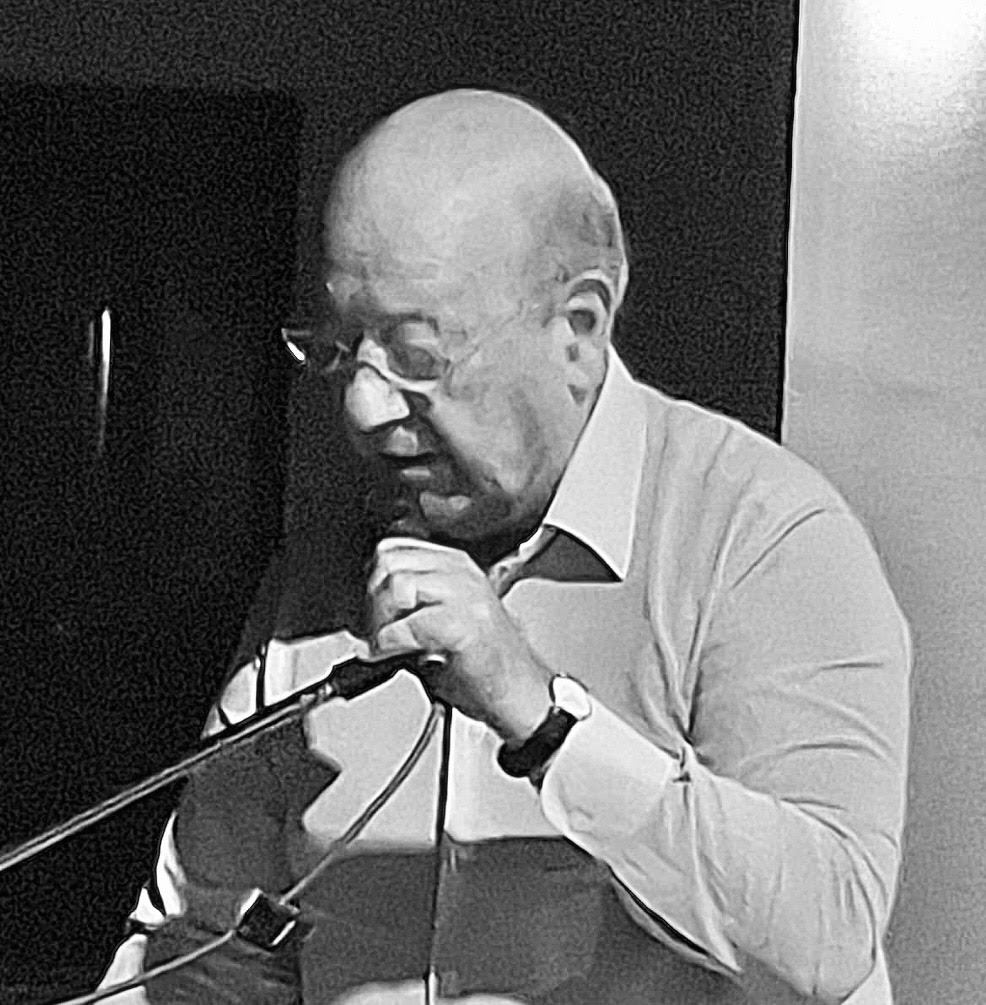 Χαιρετισμός του Νικολάου Στ.Μανούση για την παρουσίαση του βιβλίου του Σταμάτη Αλαχιώτη «Βαβελιάδα» Χαιρετισμός του Νικολάου Στ.Μανούση για την παρουσίαση του βιβλίου του Σταμάτη Αλαχιώτη «Βαβελιάδα»